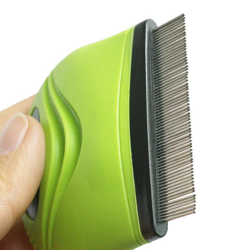 Green handheld flea comb for cats and dogs with fine metal teeth for effective pest removal