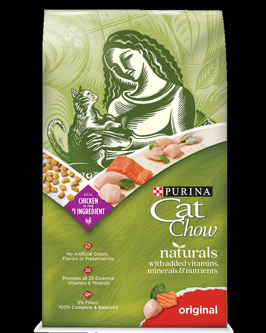Purina Cat Chow Naturals Chicken cat food with added vitamins and no artificial colors or preservatives
