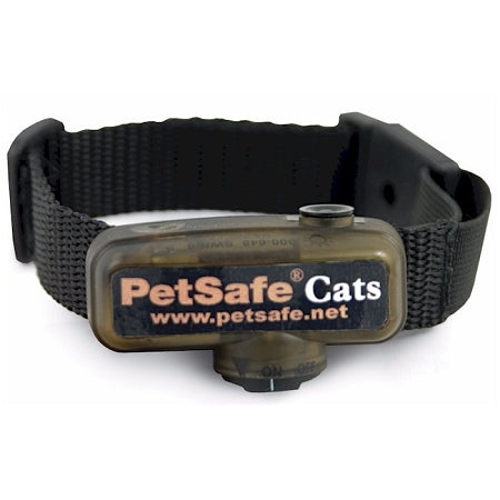 PetSafe cat fence collar with adjustable black strap for effective cat containment